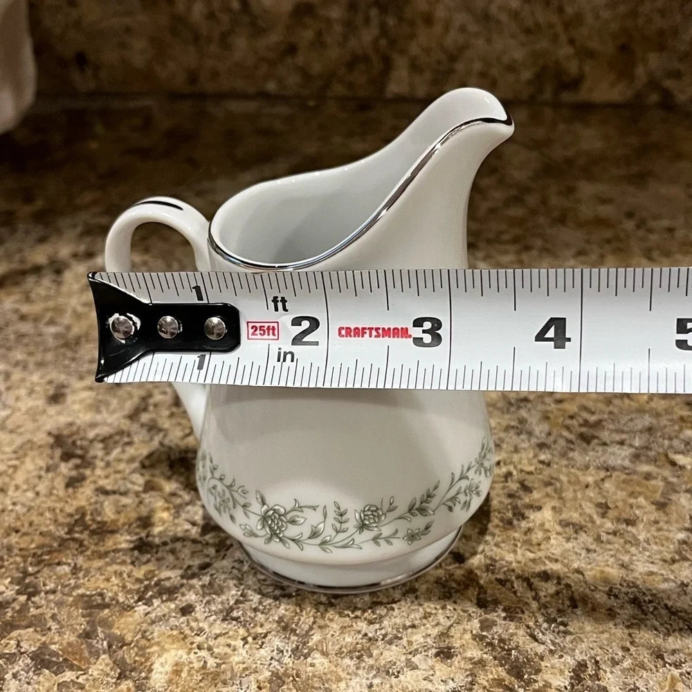 Mikasa Montclair Fine China Creamer Pale Green Leaves Silver Trim Japan G9059